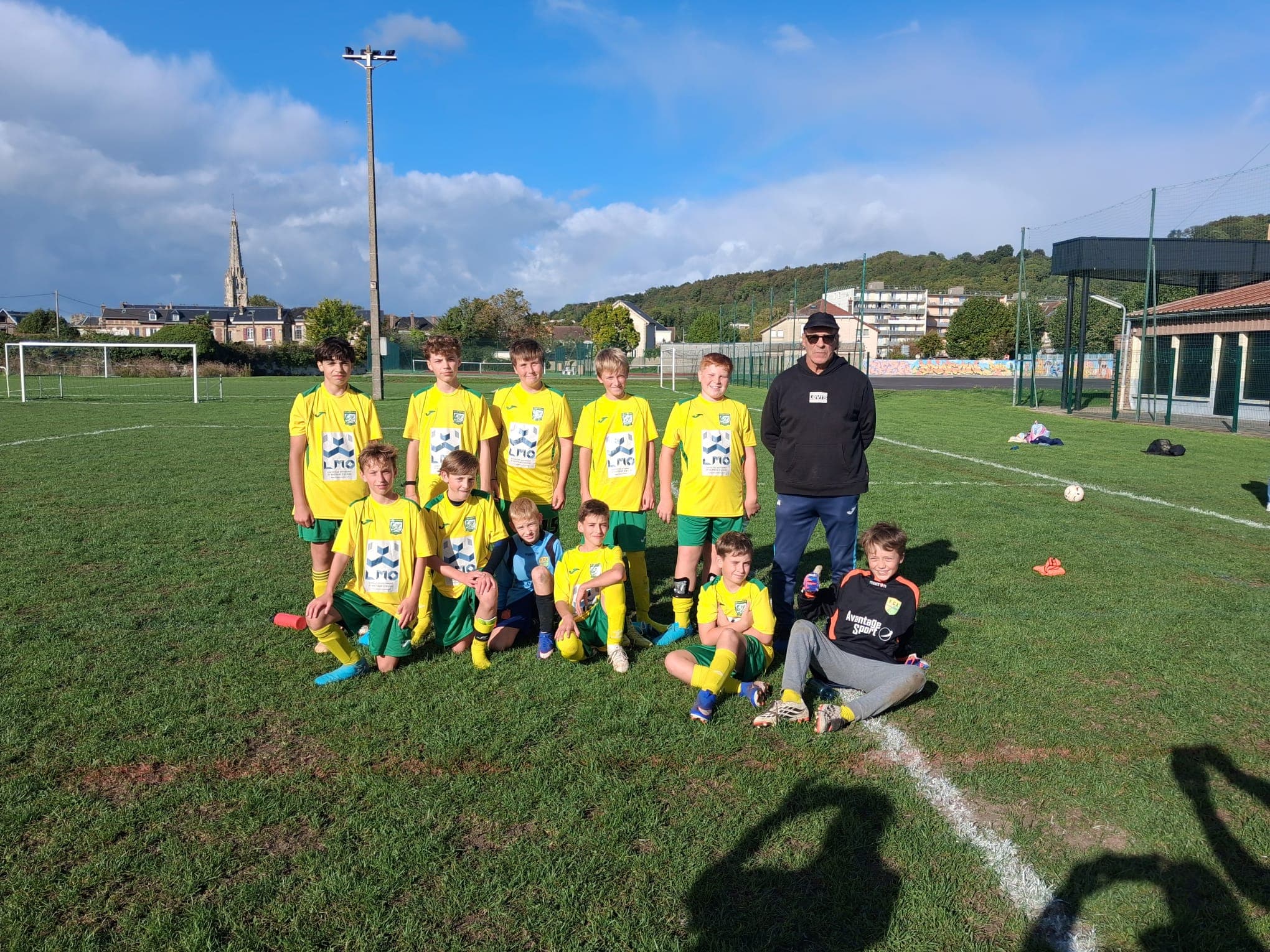 L'équipe U13 du F.C. Littoral au complet, saison 2026/2027